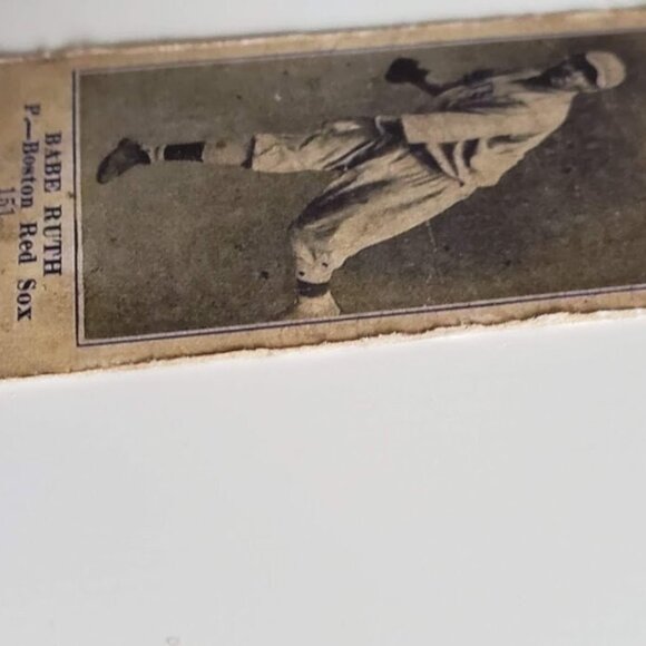 Babe Ruth 1916 M101-5 #151 custom aged Baseball card - Picture 2 of 3